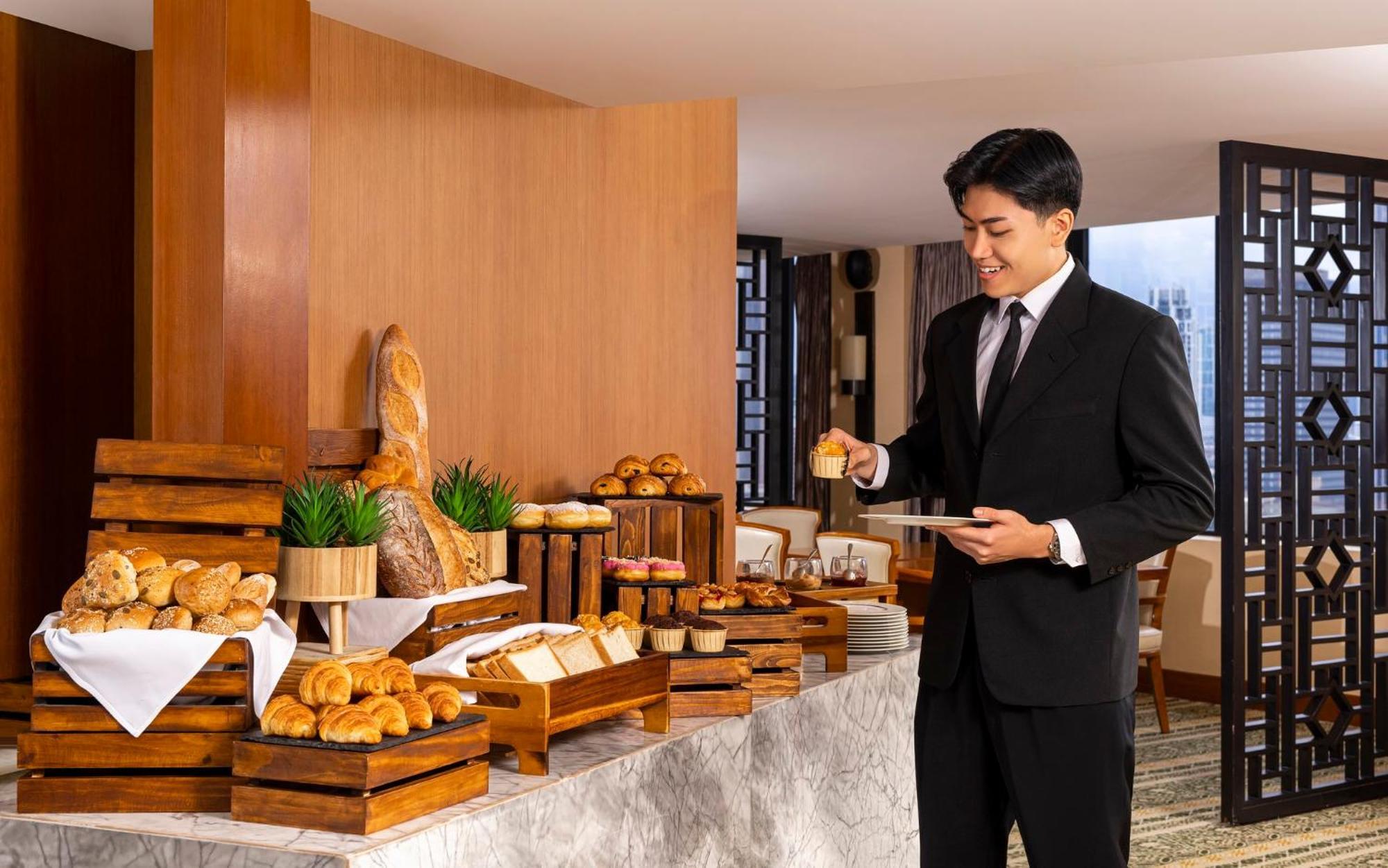 Mandarin Oriental, Jakarta Exterior photo